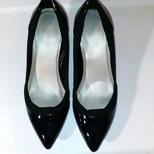 A pair of black shoes